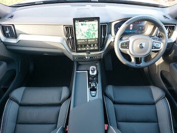 Used Volvo XC60 2025 for sale - 77466299: Photo