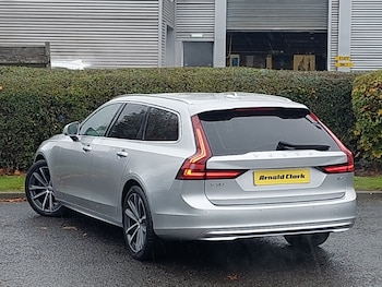 Used Volvo V90 2021 for sale - 76456107: Photo