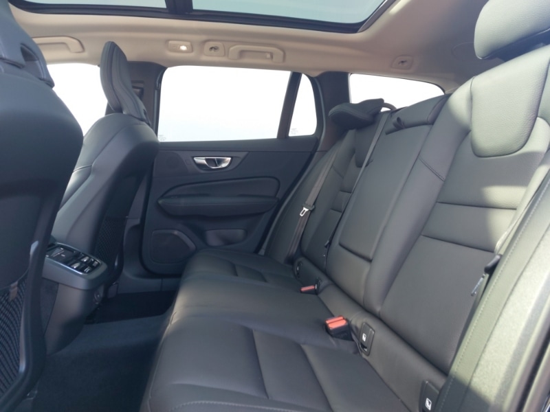 Used Volvo V60 2025 for sale - 78125643: Photo 6