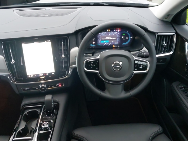 Used Volvo V90 2025 for sale - 77338565: Photo 7