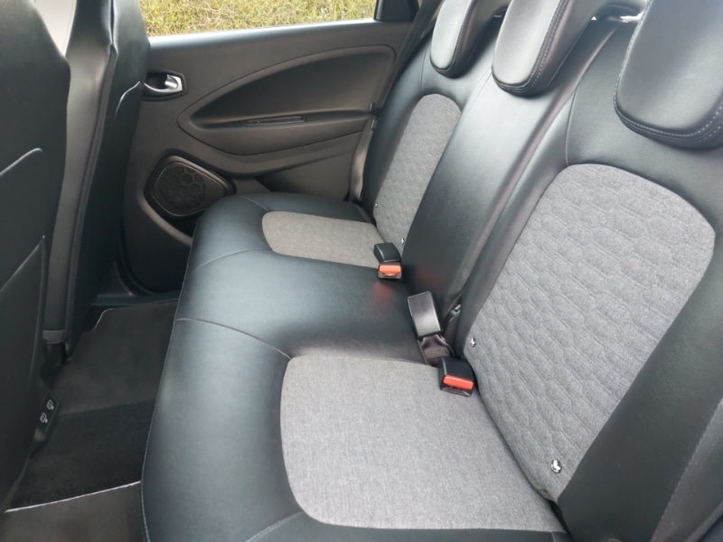 Used Renault Zoe 2021 for sale - 77999750: Photo 6