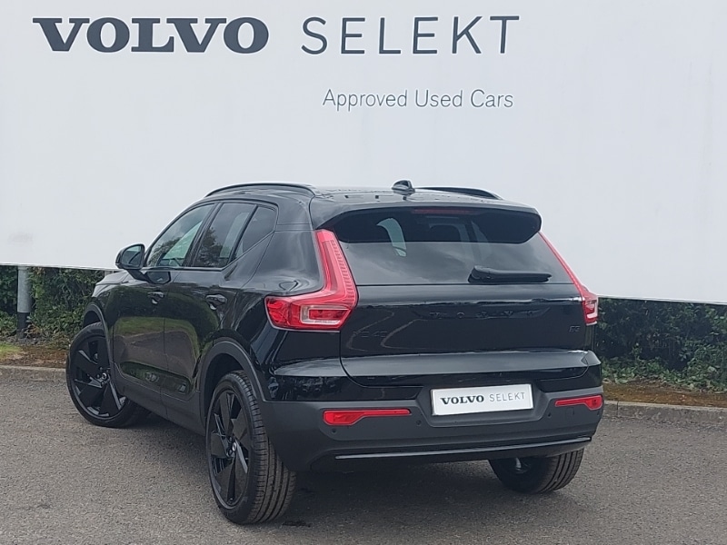 Used Volvo XC40 2025 for sale - 75914361: Photo 3