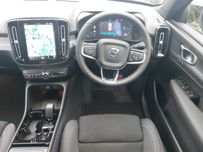 Used Volvo XC40 2025 for sale - 75914361: Photo 7