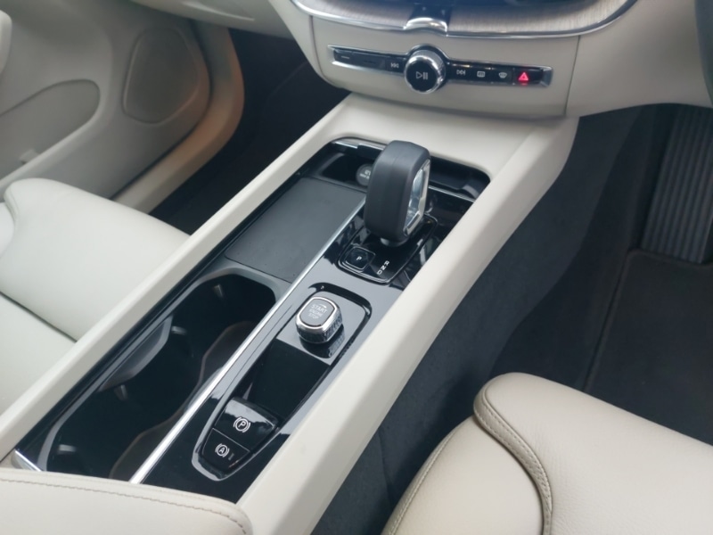 Used Volvo XC60 2022 for sale - 76543307: Photo 19