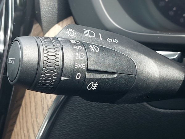 Used Volvo XC60 2025 for sale - 75309477: Photo 17