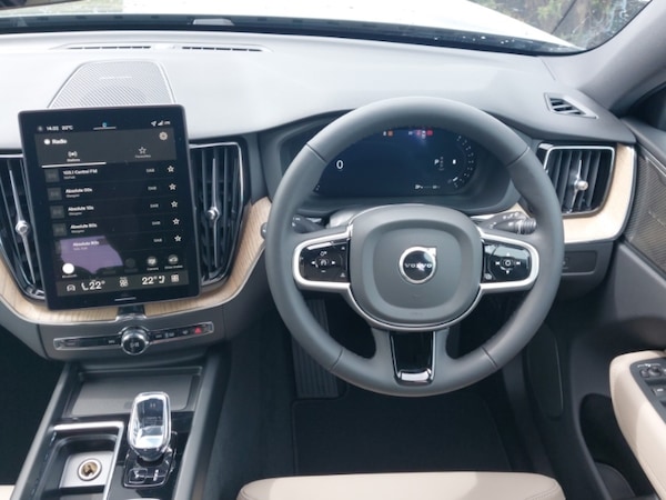 Used Volvo XC60 2025 for sale - 75309477: Photo 7
