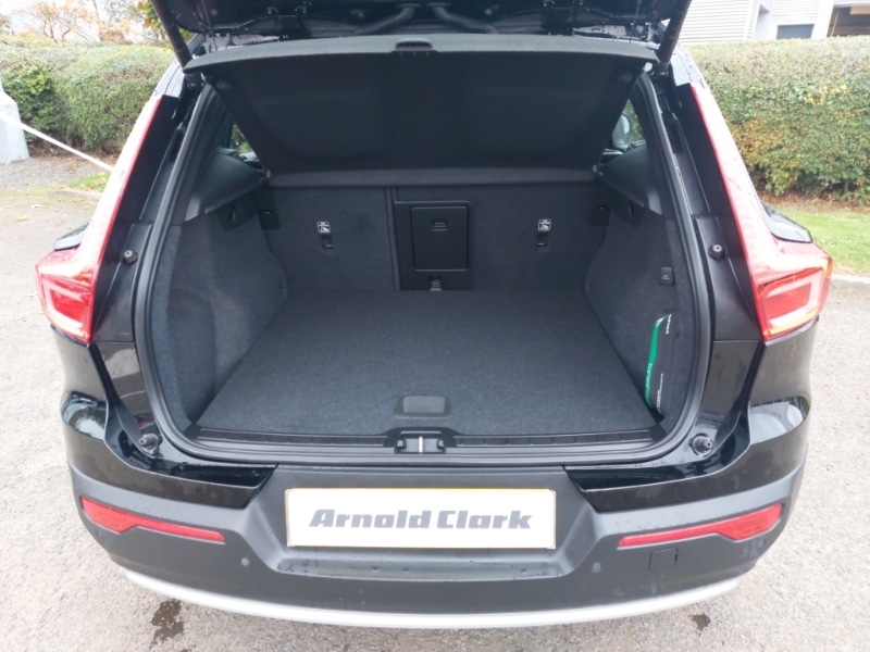 Used Volvo XC40 2022 for sale - 77035096: Photo 8