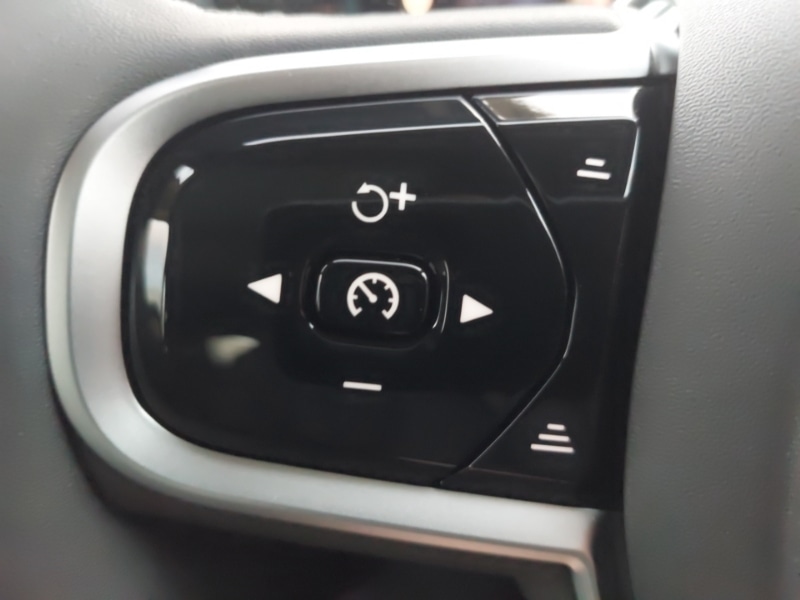 Used Volvo XC90 2025 for sale - 77832252: Photo 15