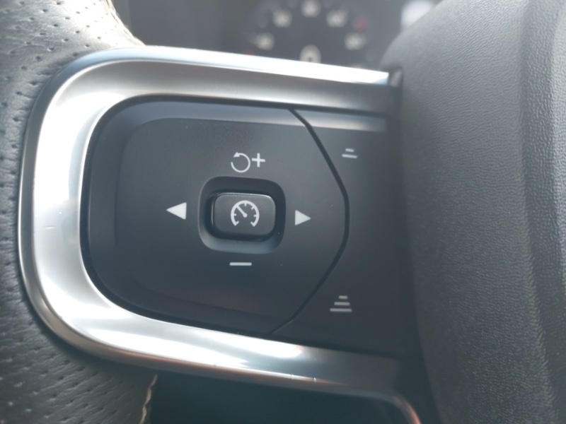 Used Volvo XC40 2021 for sale - 78146889: Photo 16