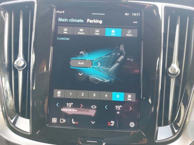 Used Volvo V60 2024 for sale - 77922139: Photo 13