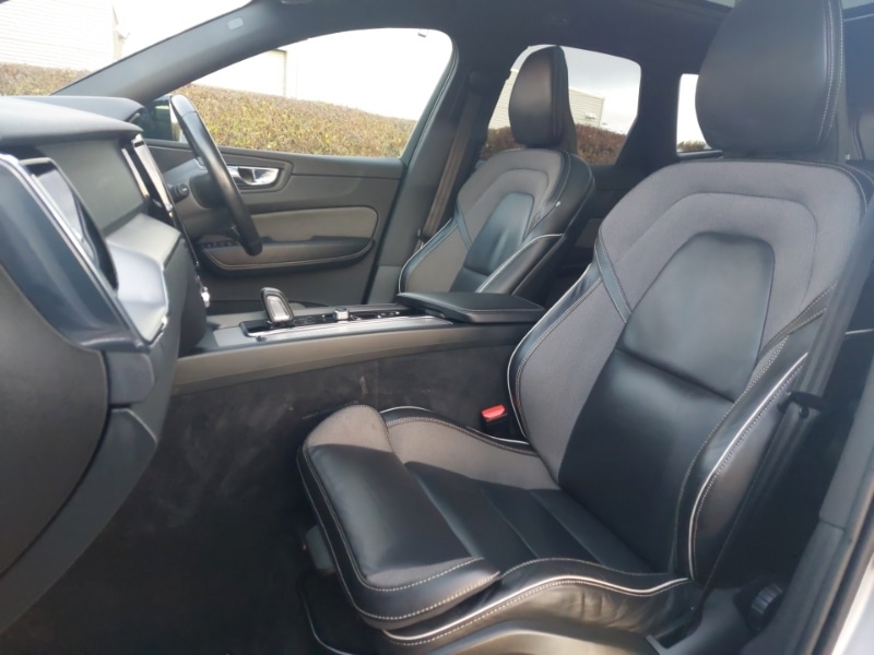 Used Volvo XC60 2020 for sale - 77035111: Photo 5