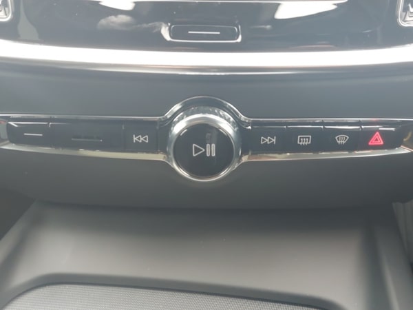Used Volvo V60 2025 for sale - 74908000: Photo 14