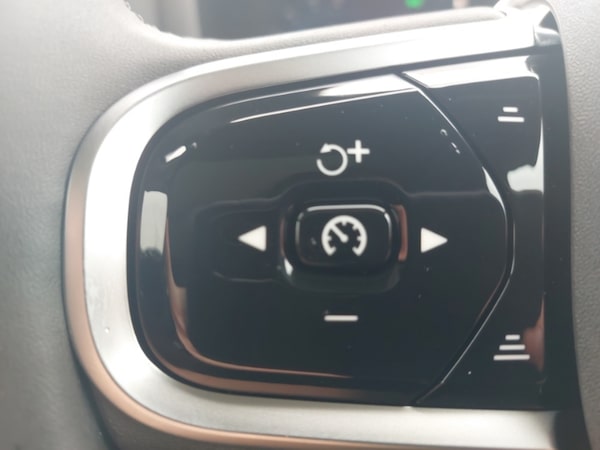 Used Volvo V60 2025 for sale - 74908000: Photo 15