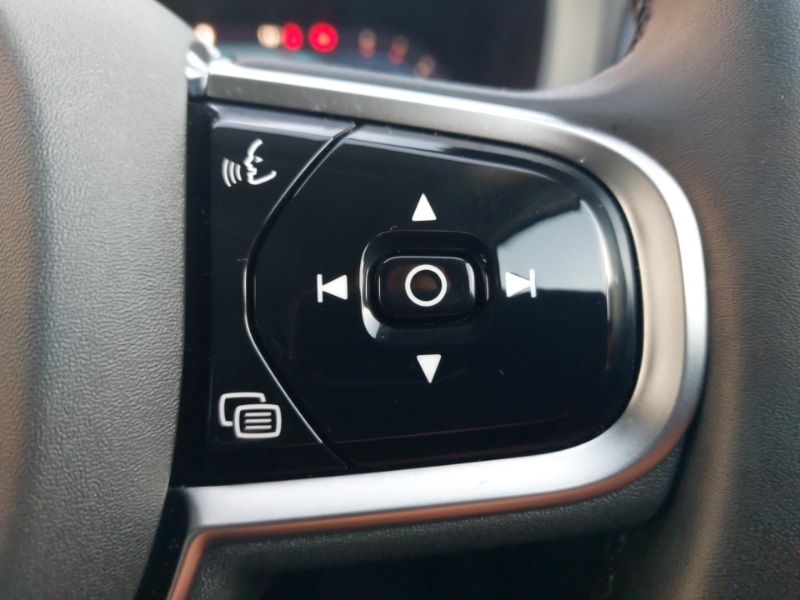 Used Volvo XC60 2025 for sale - 76880221: Photo 17