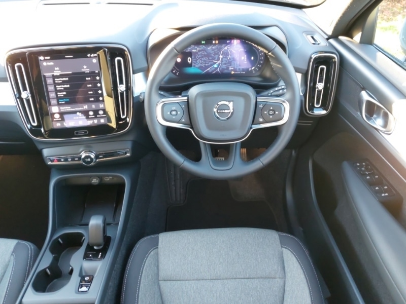 Used Volvo XC40 2025 for sale - 76639028: Photo 7