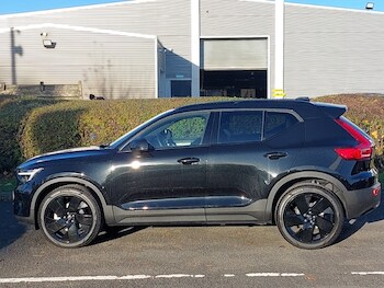 Used Volvo XC40 2025 for sale - 76954844: Photo