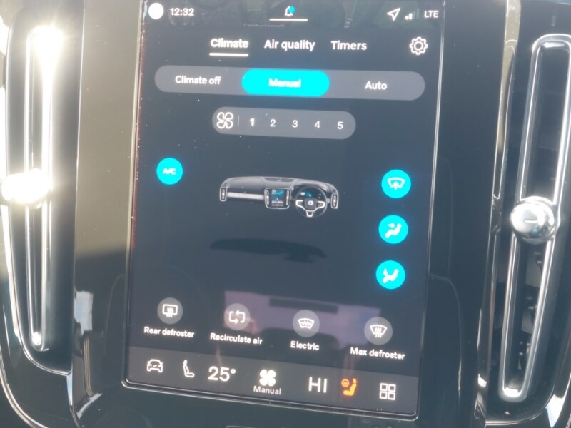 Used Volvo XC40 2025 for sale - 77611166: Photo 15