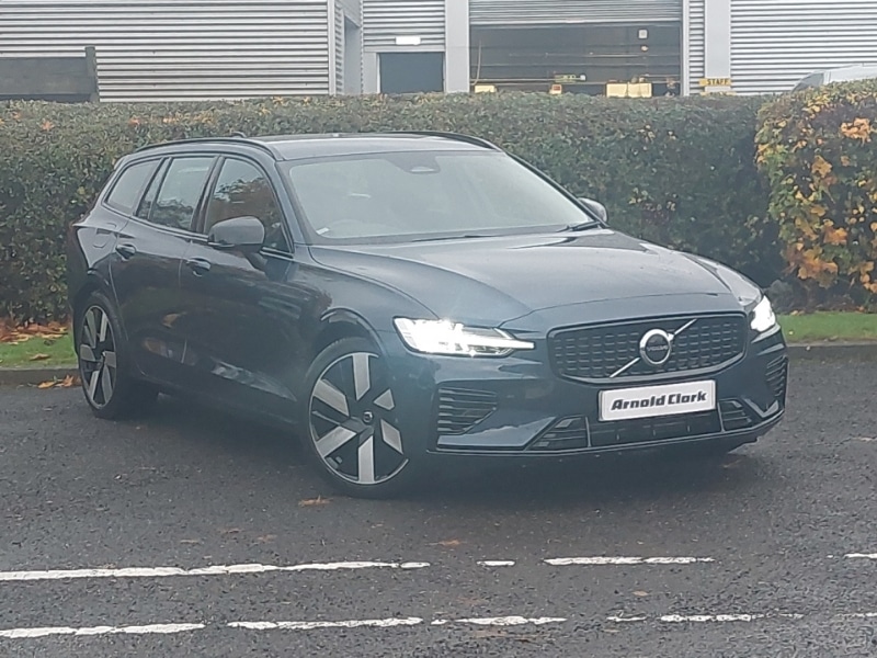 Used Volvo V60 2024 for sale - 76970211: Photo 1