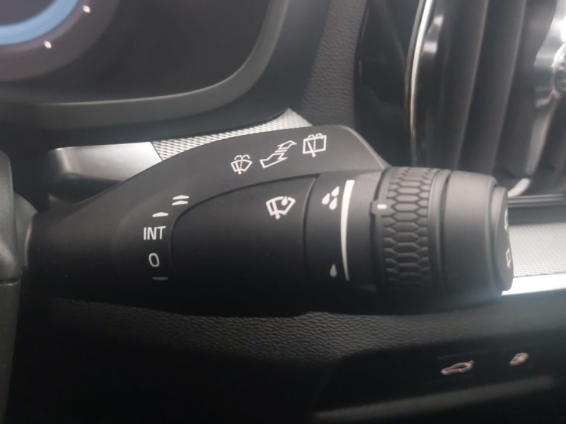 Used Volvo V60 2024 for sale - 76970211: Photo 16