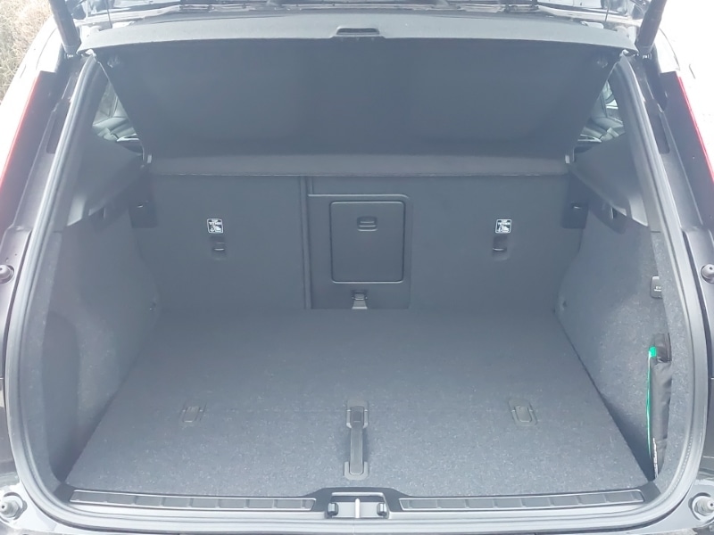 Used Volvo XC40 2025 for sale - 77010838: Photo 8