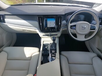 Used Volvo V90 2019 for sale - 78269408: Photo