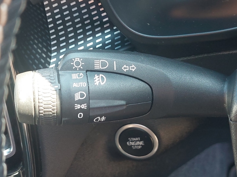 Used Volvo XC40 2021 for sale - 78033419: Photo 18