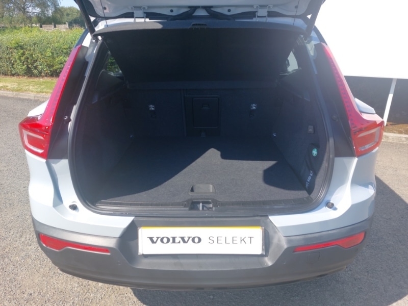 Used Volvo XC40 2021 for sale - 78033419: Photo 8