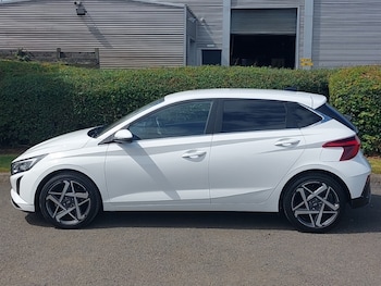 Used Hyundai i20 2024 for sale - 79278679: Photo