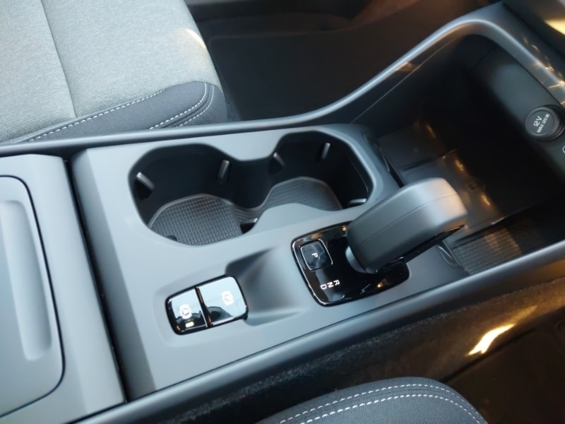 Used Volvo XC40 2025 for sale - 76639247: Photo 16