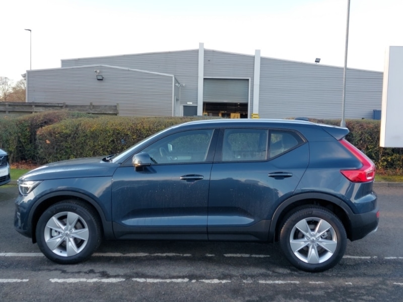 Used Volvo XC40 2025 for sale - 76639247: Photo 4