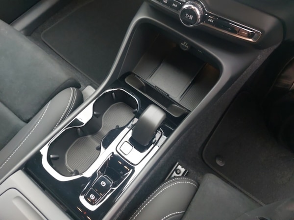 Used Volvo XC40 2025 for sale - 76325767: Photo 16