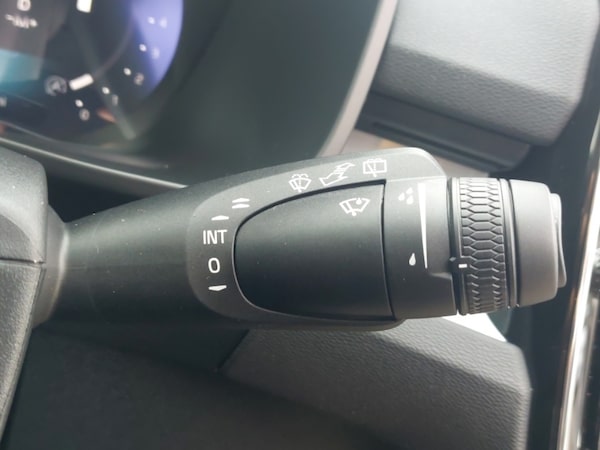 Used Volvo XC40 2025 for sale - 76325767: Photo 18