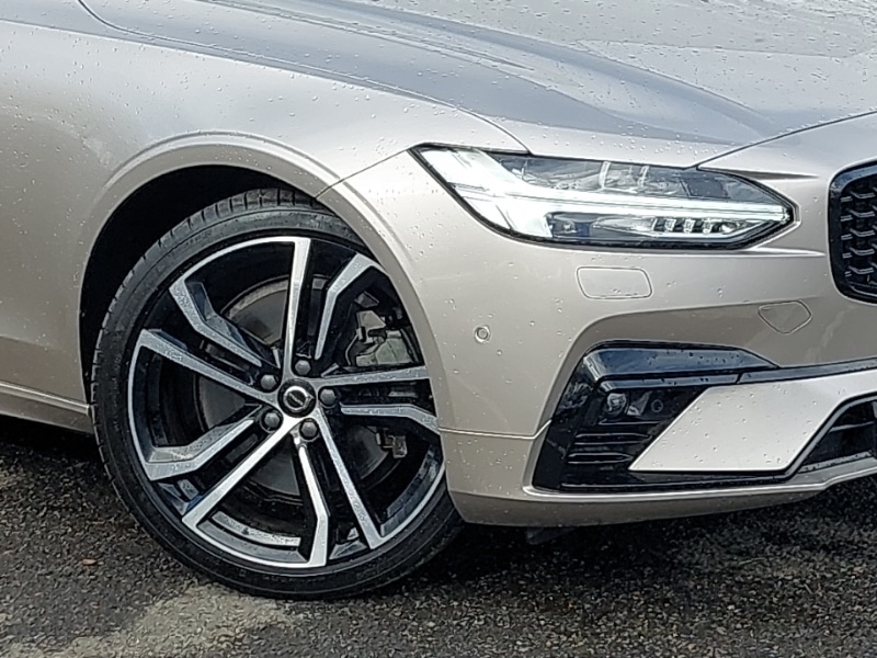 Used Volvo V90 2023 for sale - 77837626: Photo 9