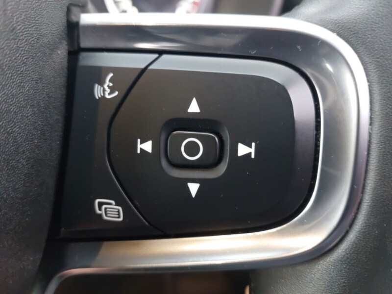 Used Volvo XC40 2022 for sale - 77503457: Photo 17