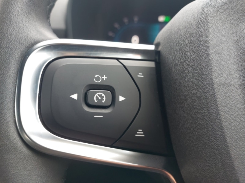 Used Volvo XC40 2022 for sale - 76321606: Photo 16