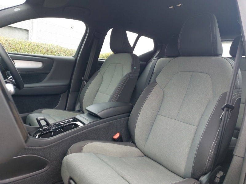 Used Volvo XC40 2022 for sale - 76321606: Photo 5
