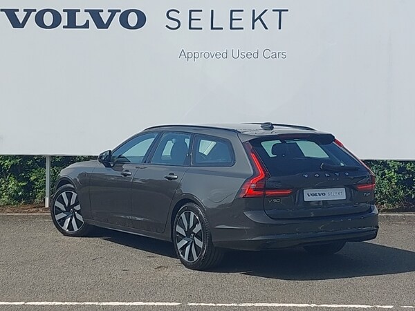 Used Volvo V90 2025 for sale - 75562366: Photo 3