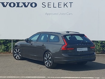Used Volvo V90 2025 for sale - 75562366: Photo