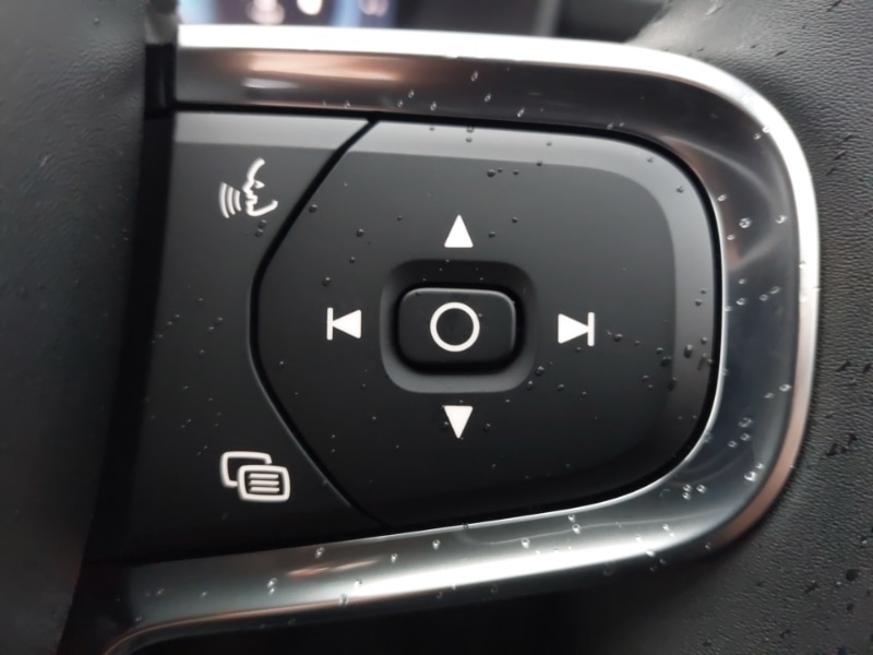 Used Volvo XC40 2025 for sale - 76978414: Photo 13