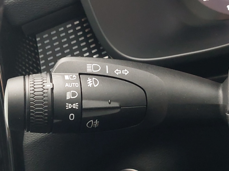 Used Volvo XC40 2025 for sale - 76978414: Photo 16