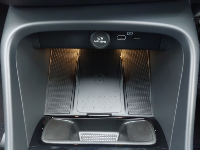 Used Volvo XC40 2025 for sale - 77010835: Photo 15