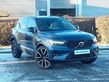 2025 - 2.0 B3P Ultra Dark 5dr Auto