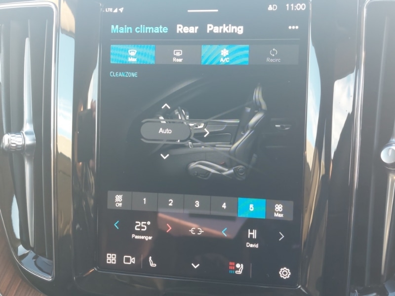 Used Volvo XC60 2023 for sale - 77251829: Photo 15