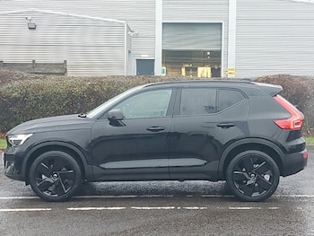 Used Volvo XC40 2025 for sale - 76954845: Photo