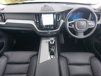 Used Volvo XC60 2025 for sale - 78283968: Photo