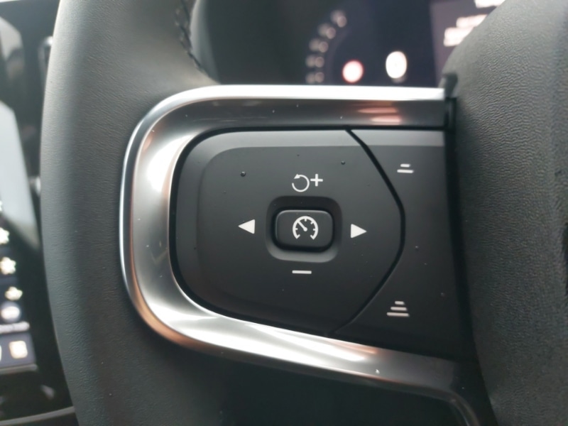 Used Volvo XC40 2025 for sale - 77004848: Photo 14