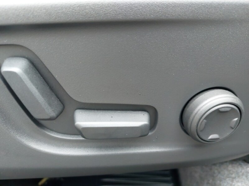 Used Volvo XC40 2025 for sale - 77815818: Photo 12