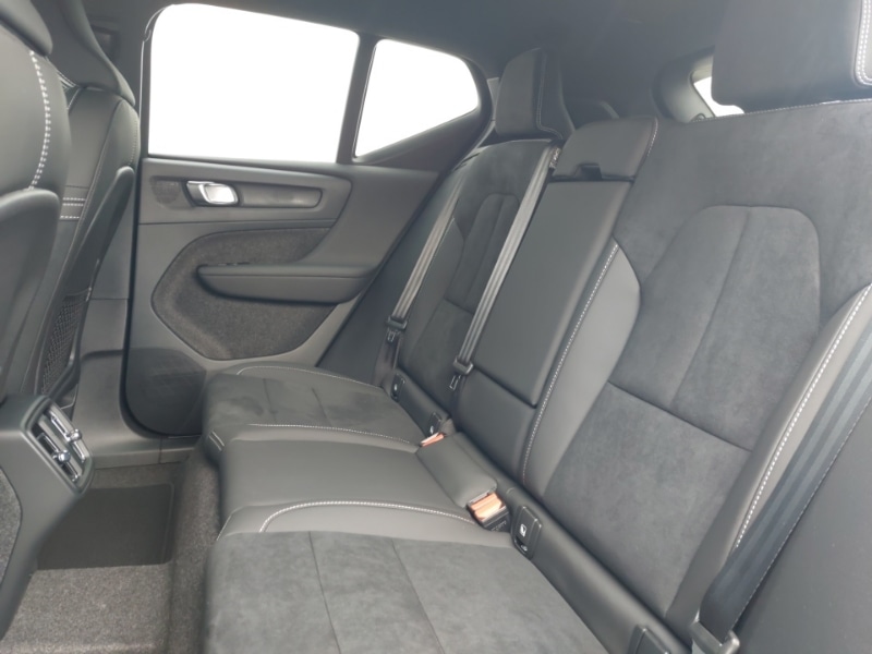 Used Volvo XC40 2025 for sale - 77815818: Photo 6