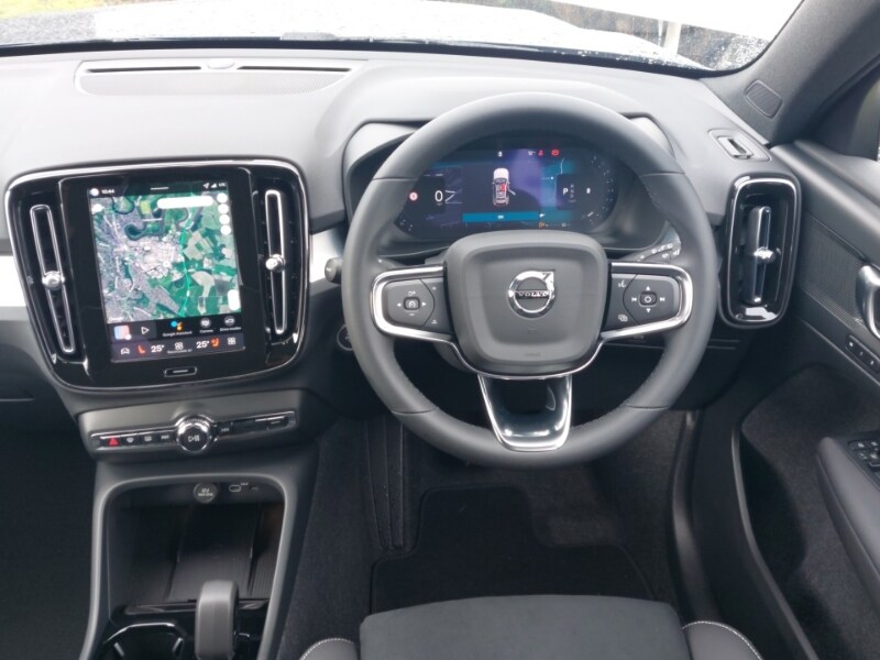 Used Volvo XC40 2025 for sale - 77815818: Photo 7