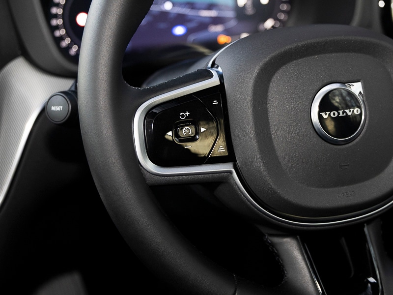 Used Volvo XC60 2025 for sale - 77922123: Photo 13